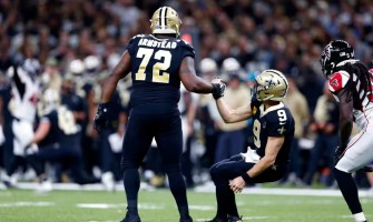 5-time Pro Bowl star bids farewell to the NFL!
