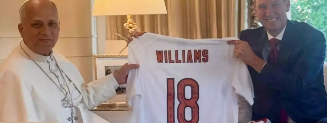 NFL No. 1 Overall Pick Gifts Jersey to New Pope NFL No. 1 Overall Pick Gifts Jersey to New Pope