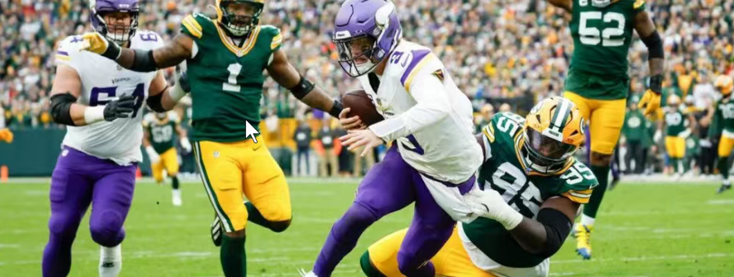 The Green Bay Packers and Devont Wyatt Re-sign The Green Bay Packers and Devont Wyatt Re-sign