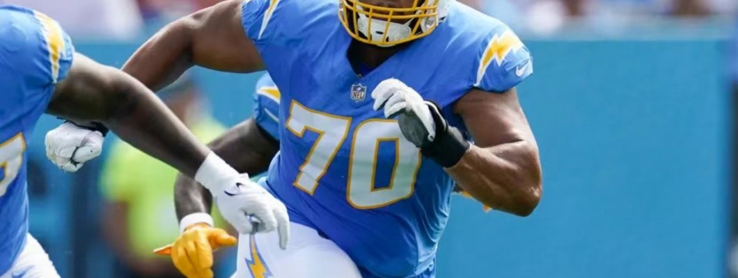 Chargers Sign Left Tackle to High-Paid Contract